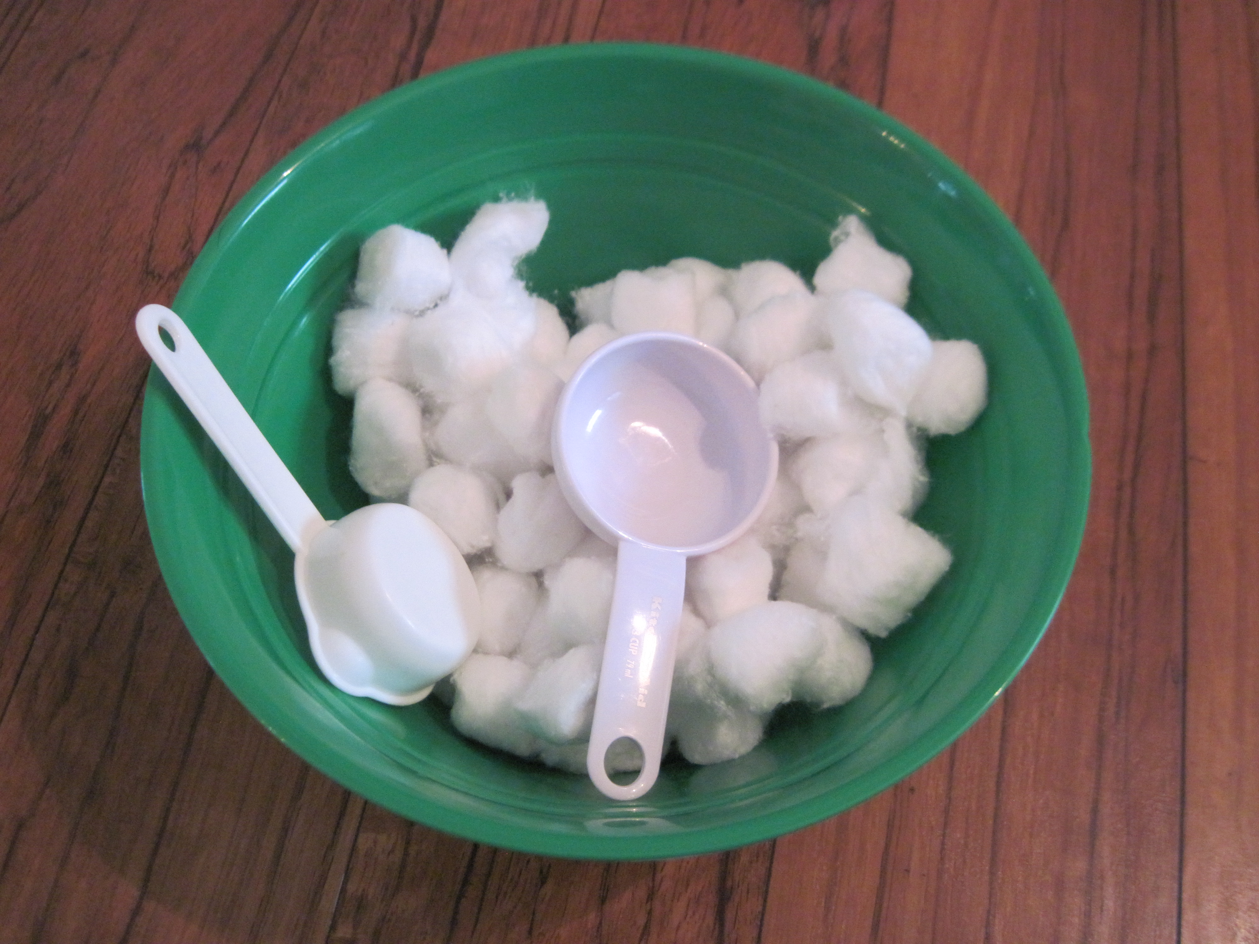 Less Mess Craft: Cotton Balls – Almost Super Mom Fit